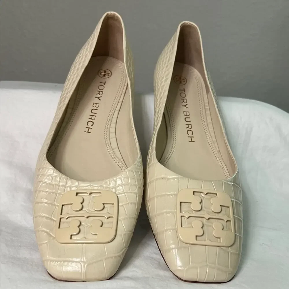 NWOB TORY BURCH GEORGIA CROC-EMBOSSED LEATHER BALLET IN CREAM Size 10